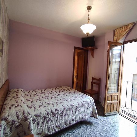 Hostal Plaza Ciudad-Rodrigo Buitenkant foto
