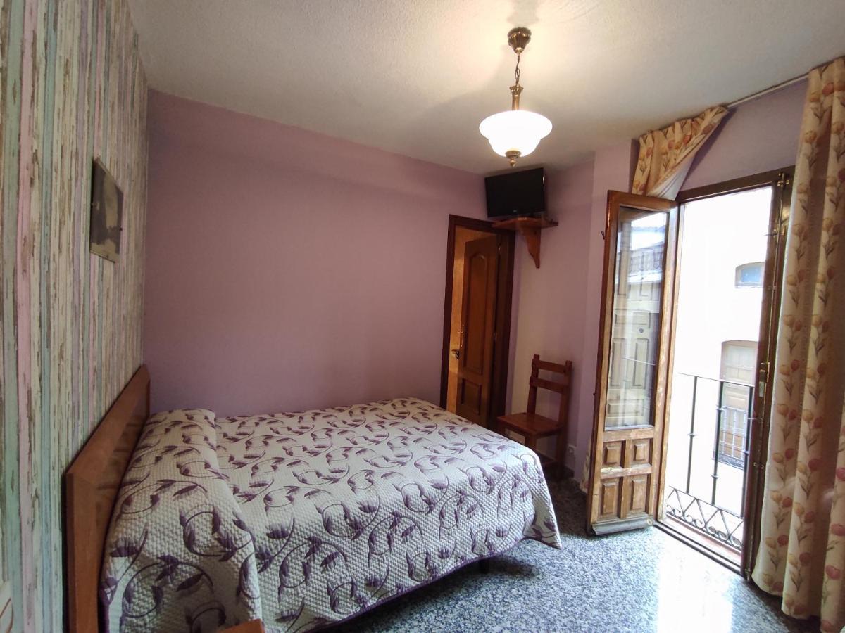 Hostal Plaza Ciudad-Rodrigo Buitenkant foto